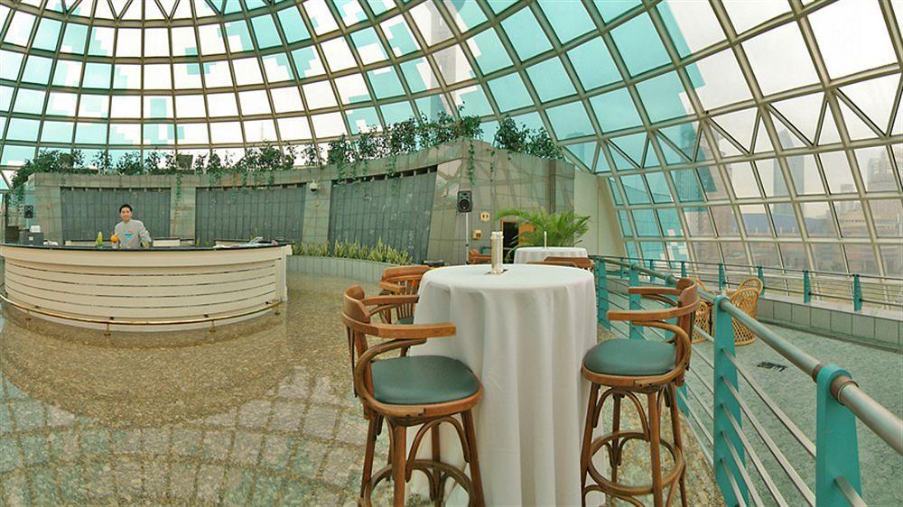 Oriental Riverside Bund View Hotel Xangai Exterior foto