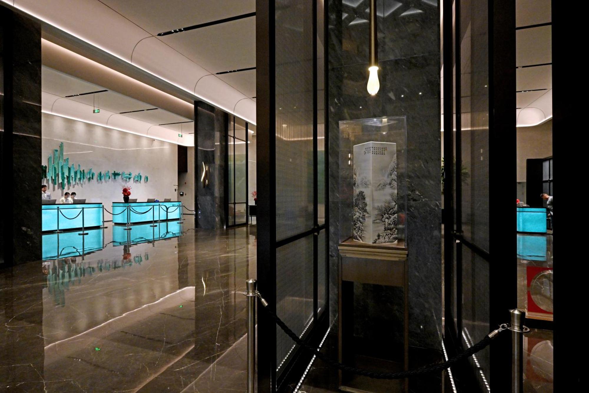 Oriental Riverside Bund View Hotel Xangai Exterior foto