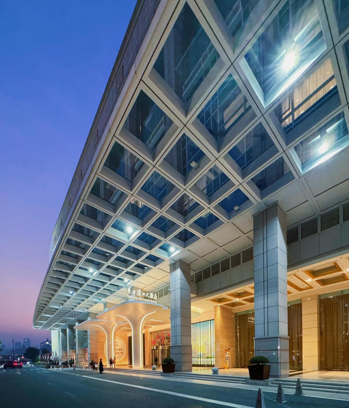 Oriental Riverside Bund View Hotel Xangai Exterior foto