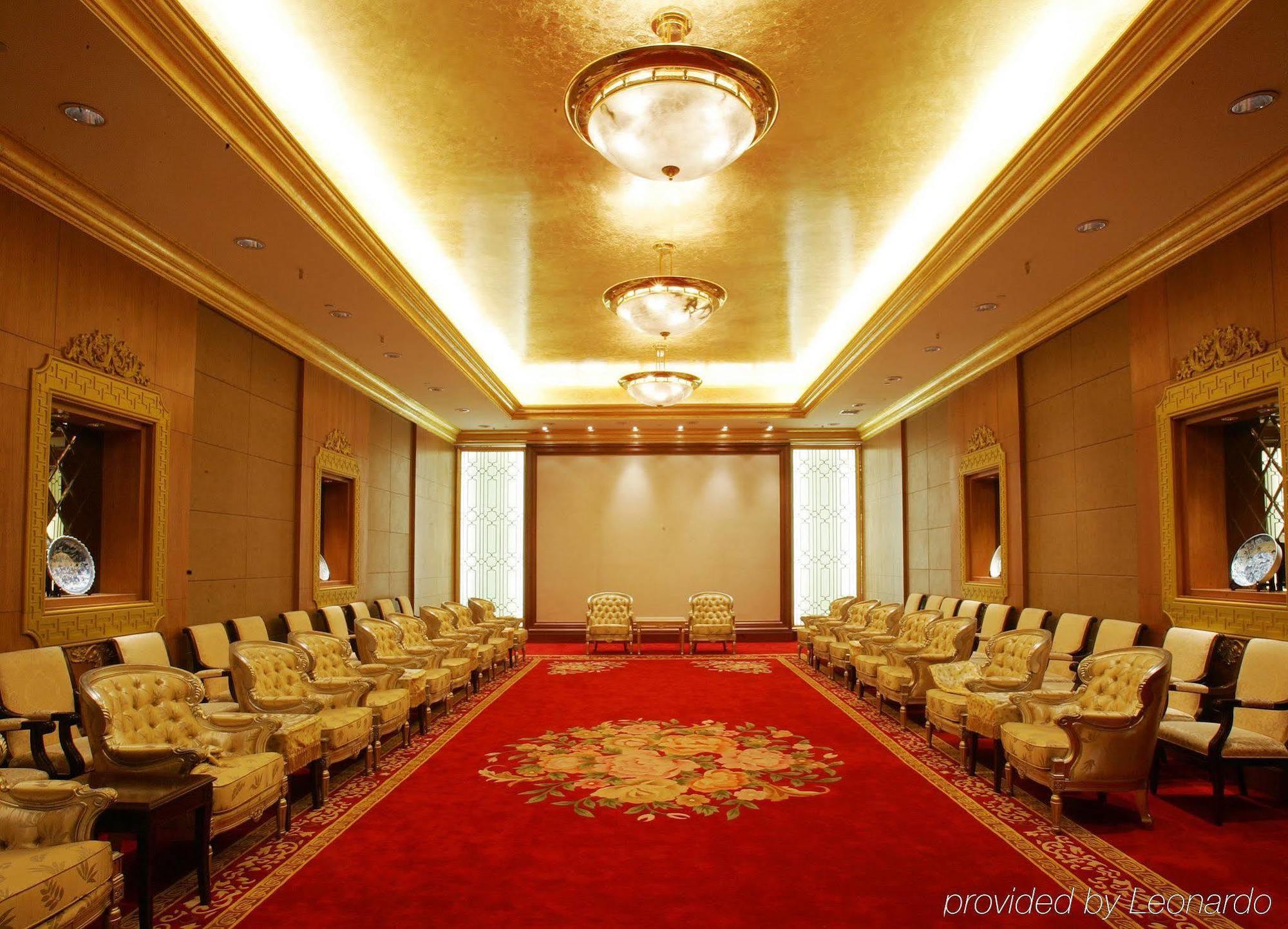 Oriental Riverside Bund View Hotel Xangai Exterior foto